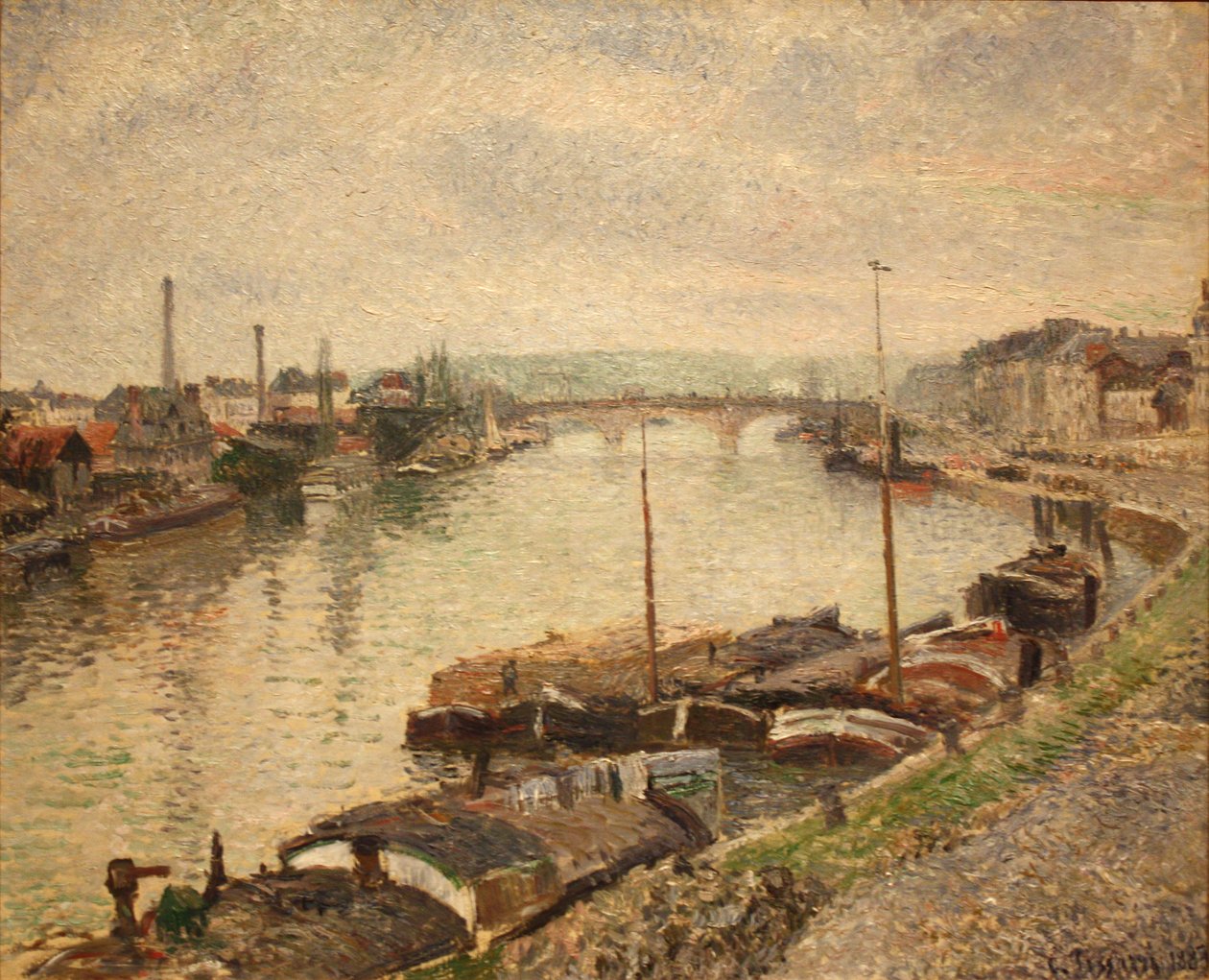 Steinbroen og lektere i Rouen av Camille Jacob Pissarro