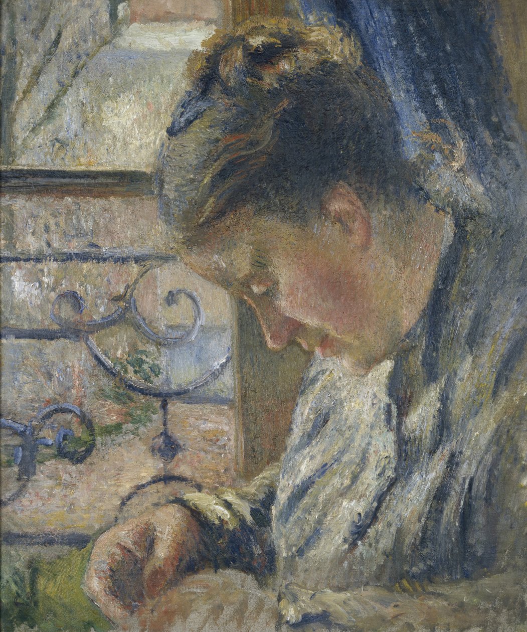 Portrett av Madame Pissarro som syr ved siden av et vindu, 1800-tallet av Camille Jacob Pissarro