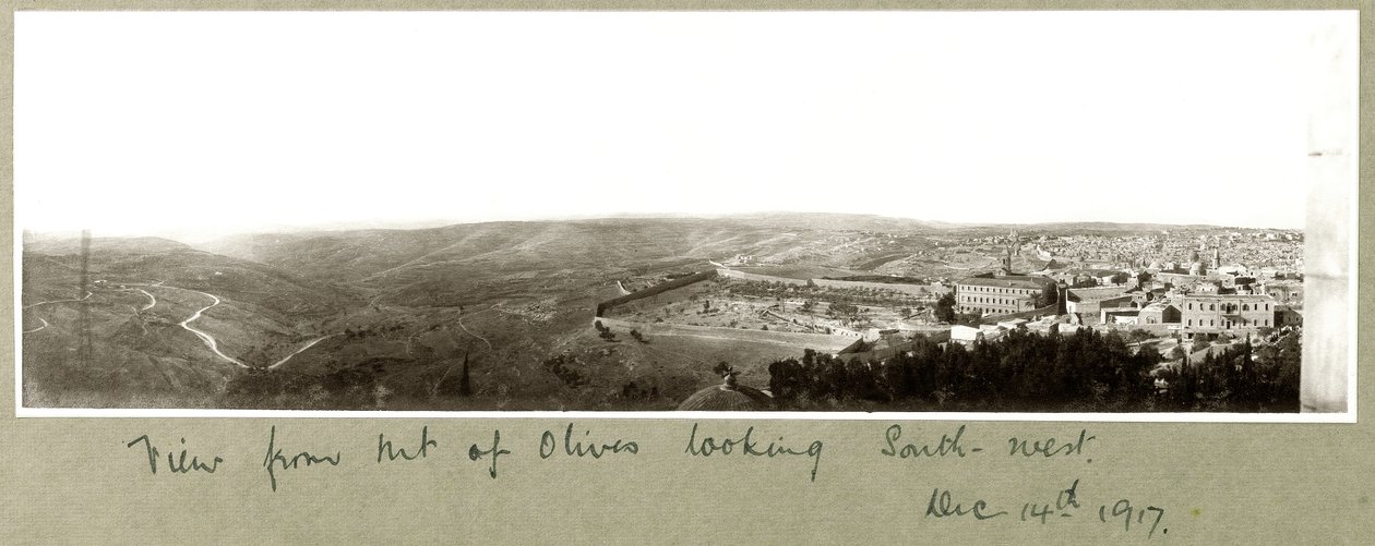 Utsikt fra Oljeberget mot sørvest, 14. desember 1917 av Capt. Arthur Rhodes
