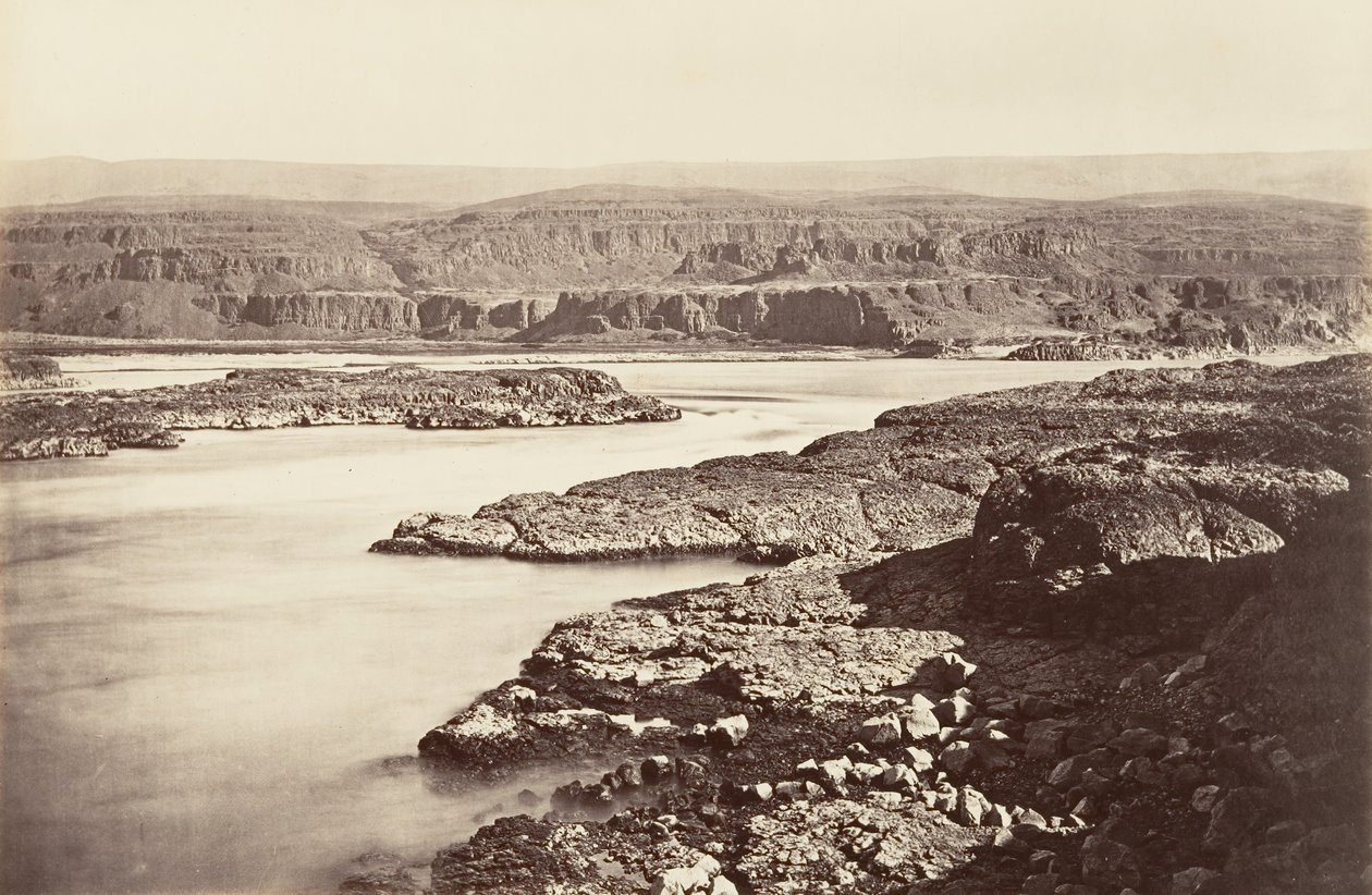 Passage of the Dalles, Oregon, 1867, trykt ca. 1876. av Carleton Emmons Watkins