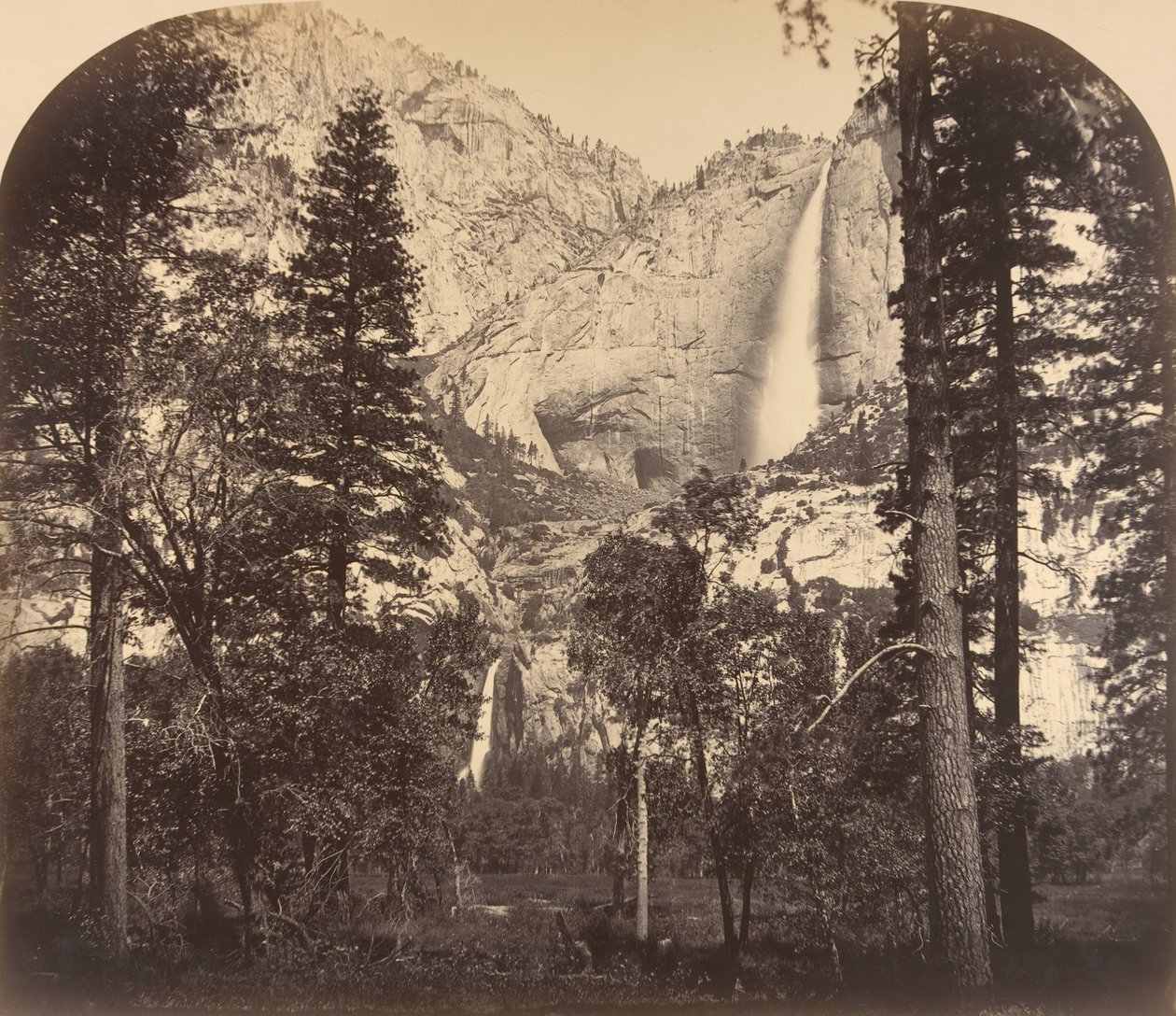 Yosemite høst. Nedover dalen. 2637 Ft., 1861. av Carleton Emmons Watkins
