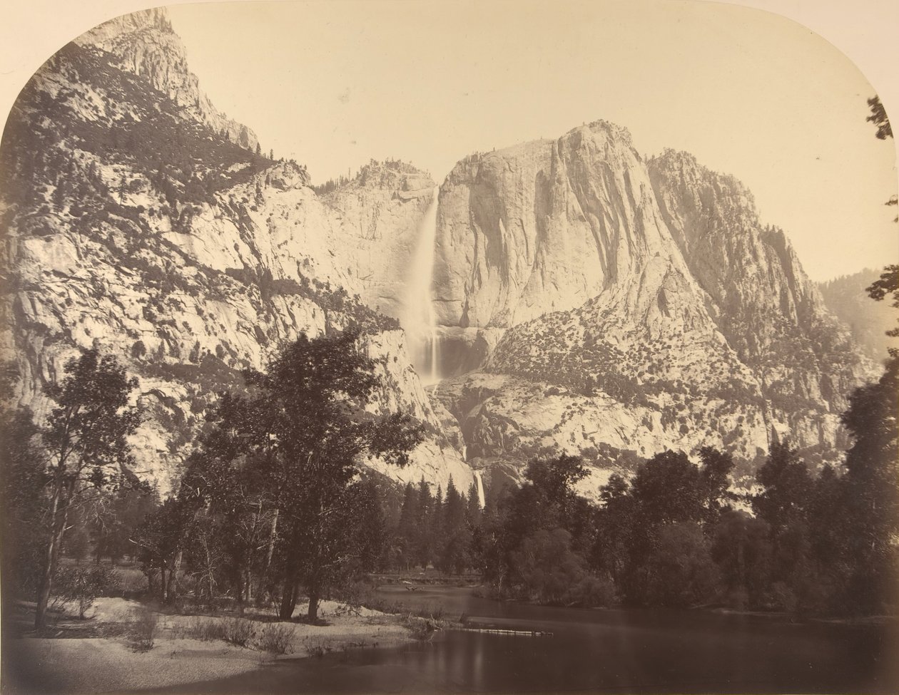 Yosemite Falls, River View, 2637 fot, 1861. av Carleton Emmons Watkins