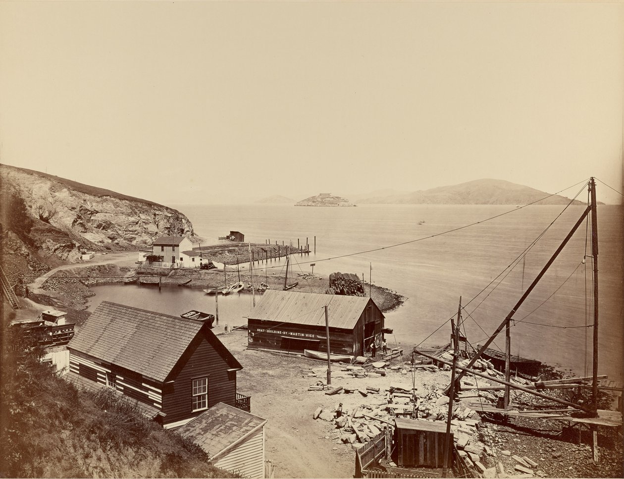 Alcatraz, sett fra North Point av Carleton Watkins