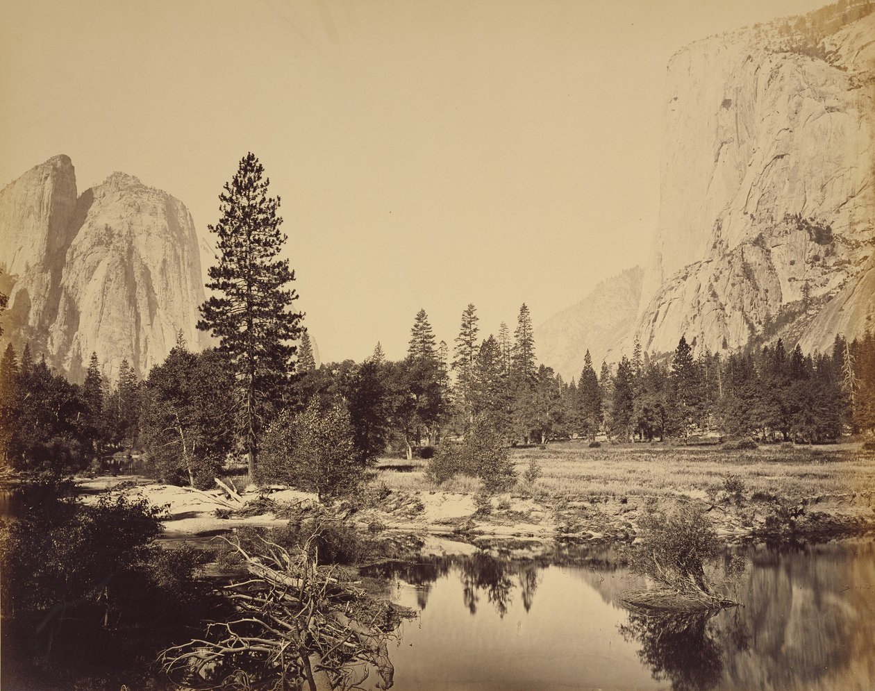 [Ned gjennom dalen] av Carleton Watkins