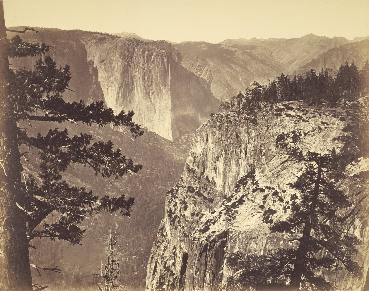 Første utsikt over dalen av Carleton Watkins