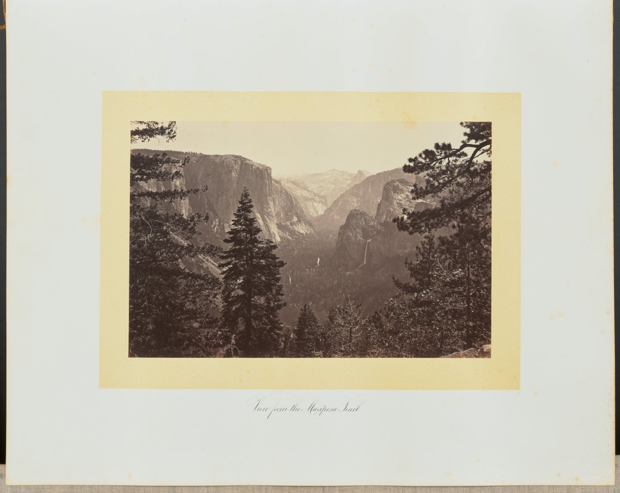 Utsikt fra Mariposa-stien av Carleton Watkins