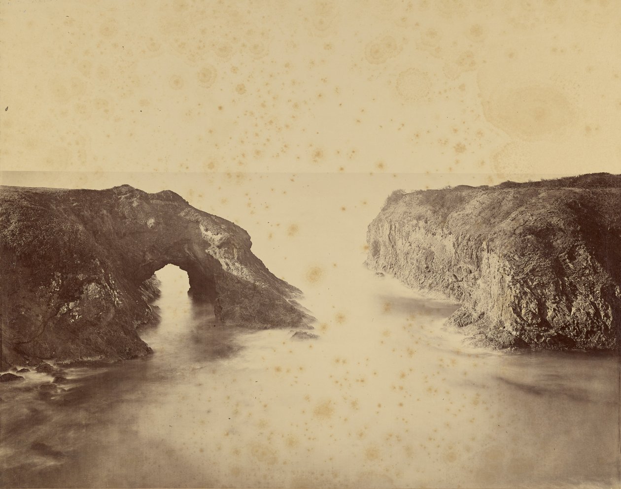 [Utsikt over Stillehavskysten, Mendocino] av Carleton Watkins
