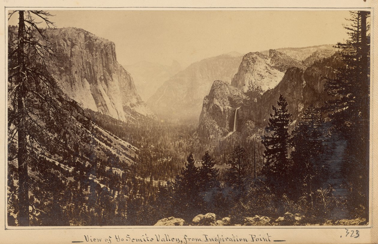 Yosemite-dalen fra Mariposa-stien av Carleton Watkins