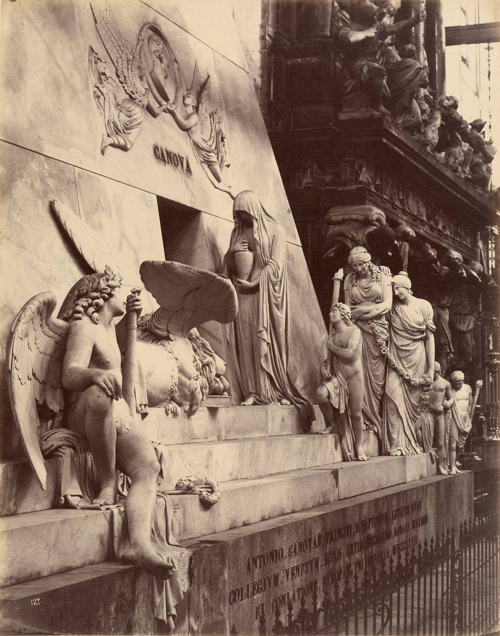 Monument over Canova, Frari-kirken, Venezia av Carlo Naya