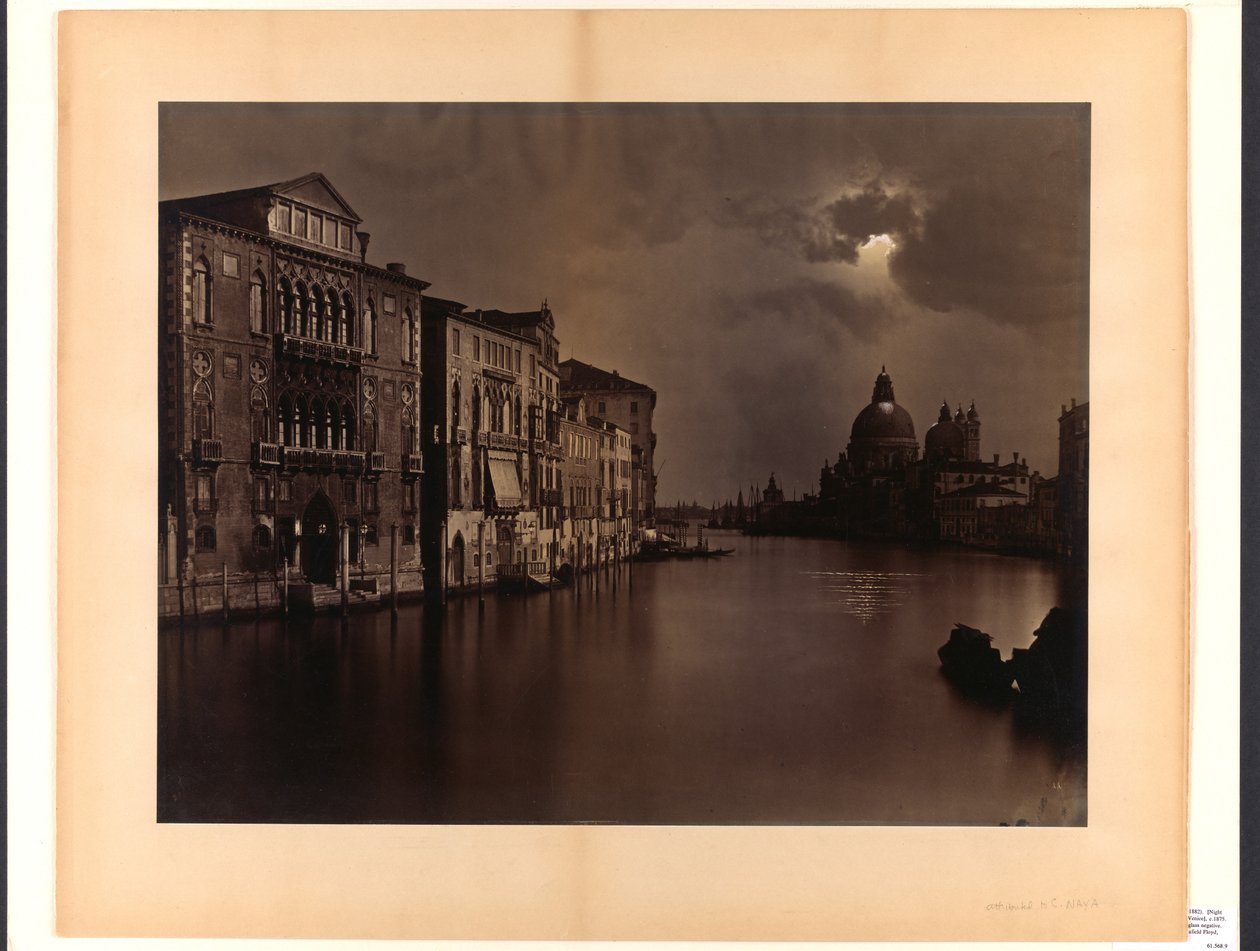 [Nattutsikt over Canal Grande, Venezia] av Carlo Naya
