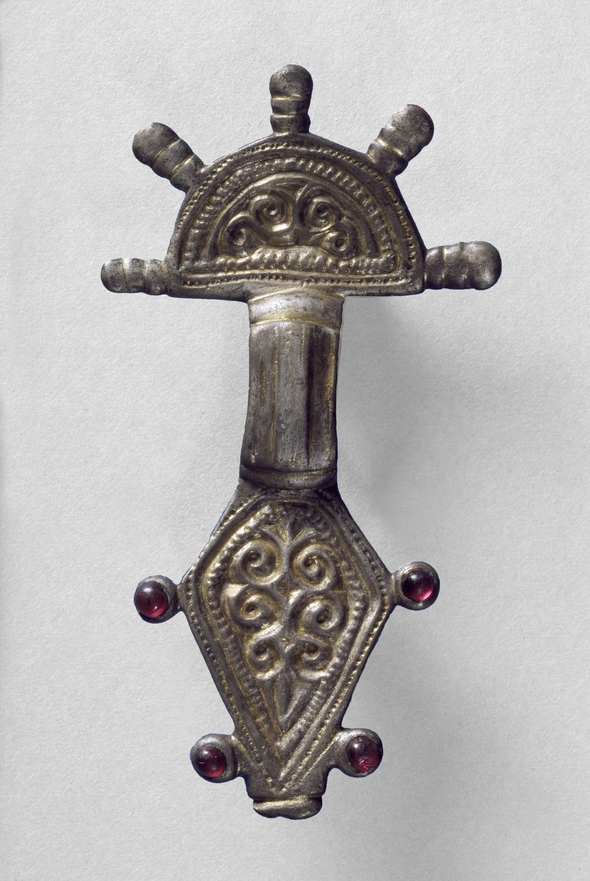 Strålende brosje, fra Marchelepot, Somme, sannsynligvis karolingisk, ca. 700-1000-tallet (forgylt kobberlegering) av Carolingian School