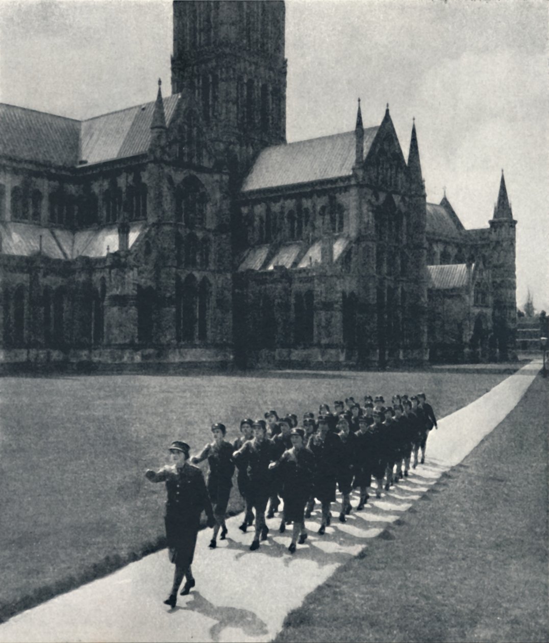 Kirkeparade, 1941 av Cecil Beaton