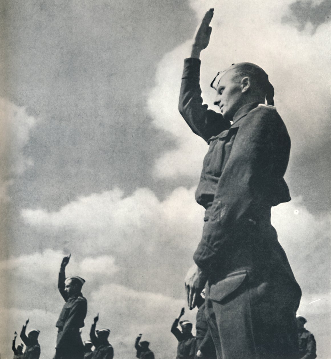 Hærens hender, 1941 av Cecil Beaton