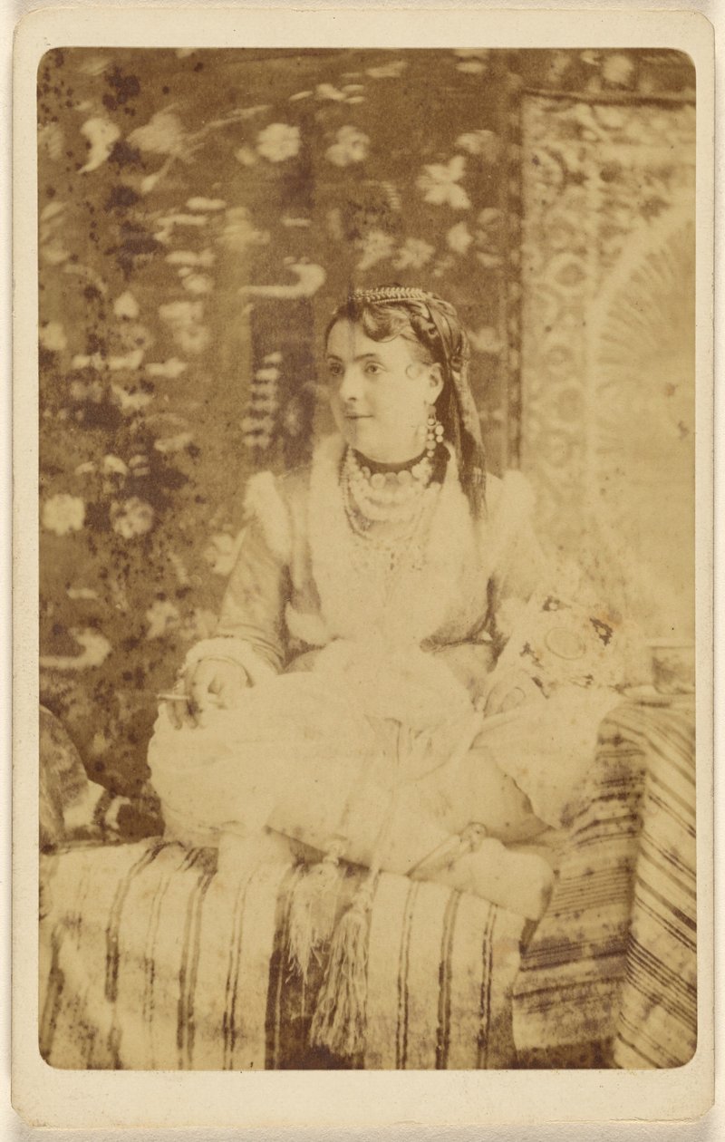  av Centennial Photographic Co.