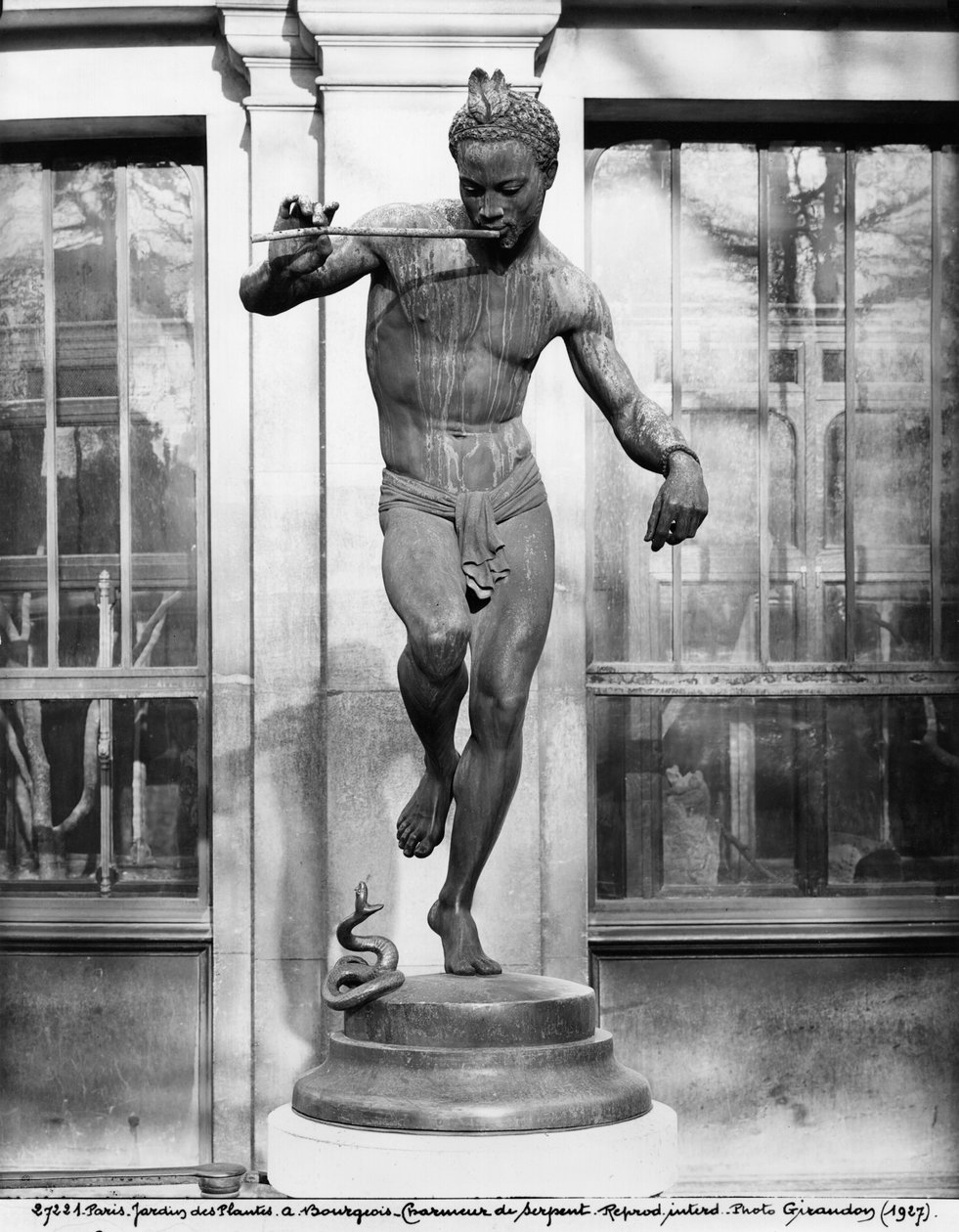Slangejarmer, 1863 (bronse) av Charles Arthur Bourgeois