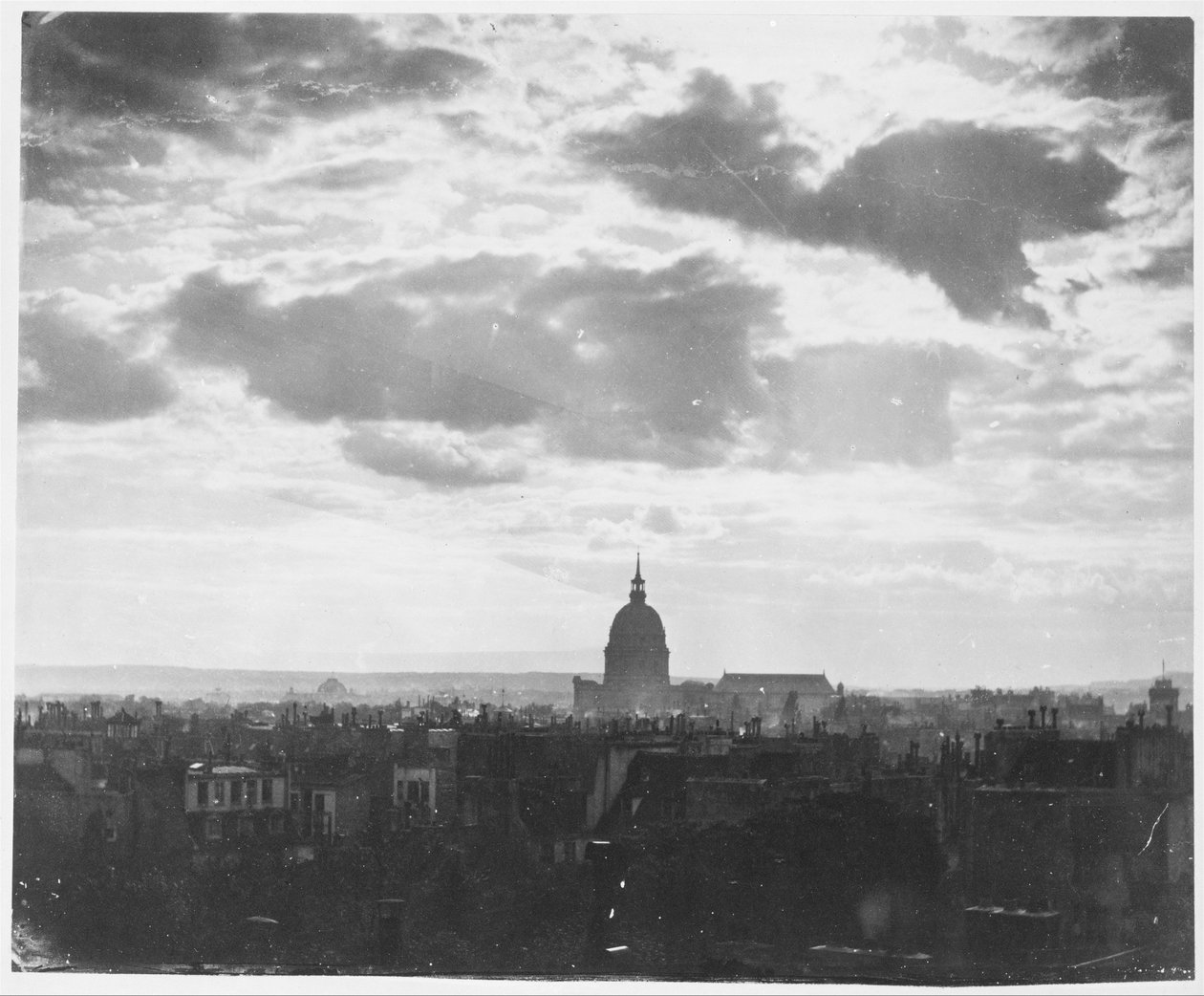 Cloud Study over Paris av Charles Marville