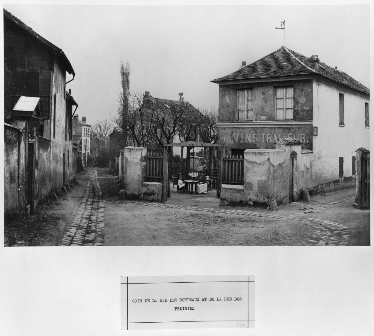 Hjørne av rue des Rondeaux og rue des Prairies, Paris, 1858-78 av Charles Marville