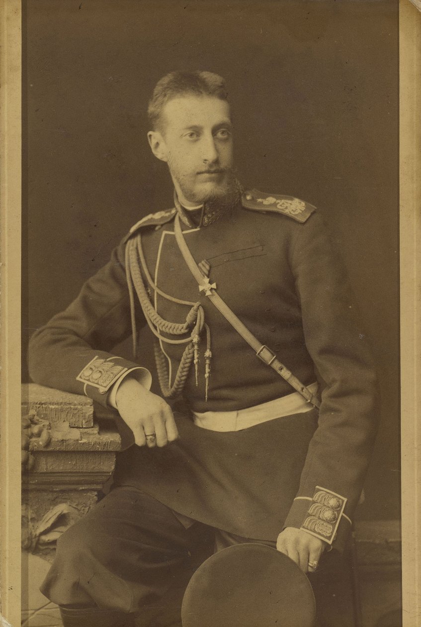 Constantin Constantinovitch de Russie - Portrett av storhertug Constantine Constantinovich av Russland (1858-1915), av Bergamasco, Charles (Karl) (1830-1896). Albumin Photo, ca. 1880. Russisk stats film- og fotoarkiv, Krasnogorsk av Charles Bergamasco
