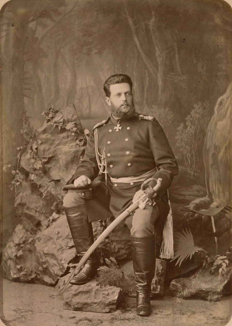Vladimir Alexandrovitch de Russie - Portrett av storhertug Vladimir Alexandrovich av Russland (1847-1909), av Bergamasco, Charles (Karl) (1830-1896). Albumin Photo, ca 1878. Russian State Film and Photo Archive, Krasnogorsk av Charles Bergamasco