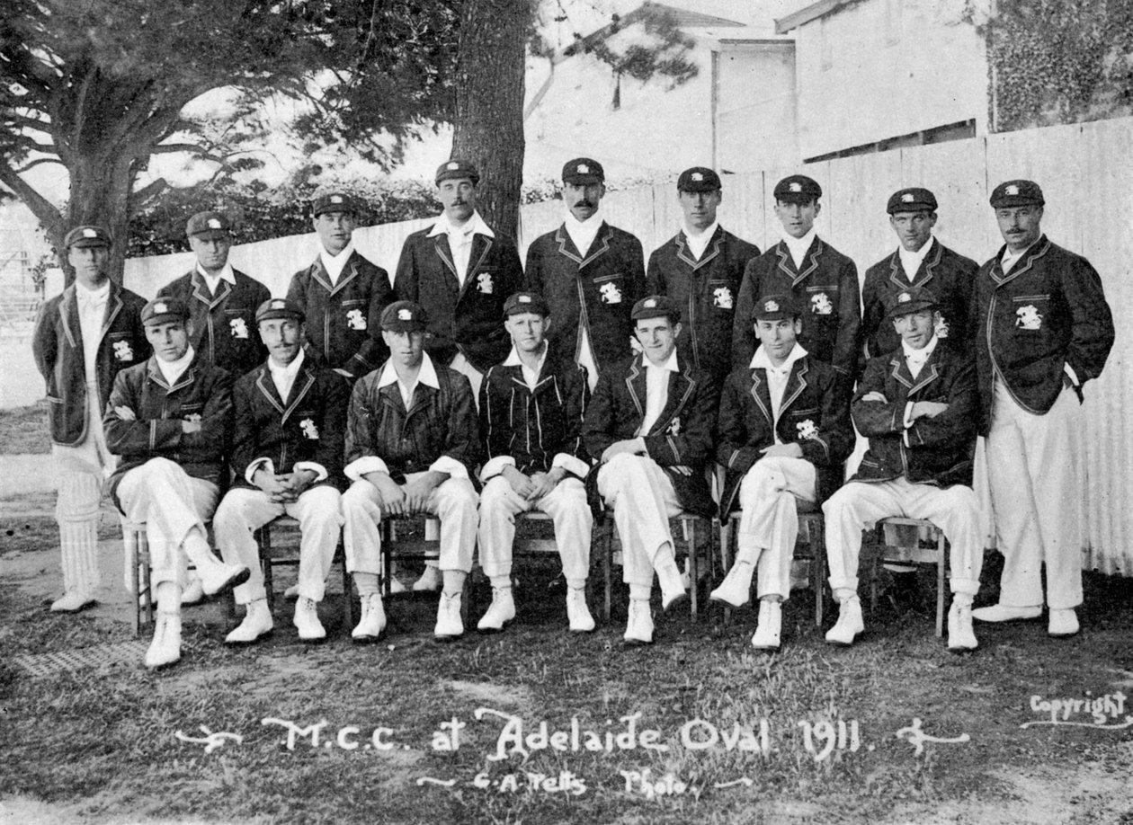 Det australske turnerende engelske cricketlaget fra 1911-1912. av Charles Alfred Petts