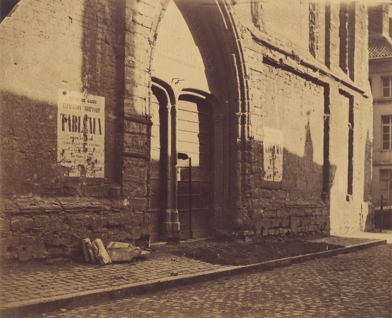 [Døråpning til Predikheevenkerk, Gent, Belgia], ca. 1858. av Charles D