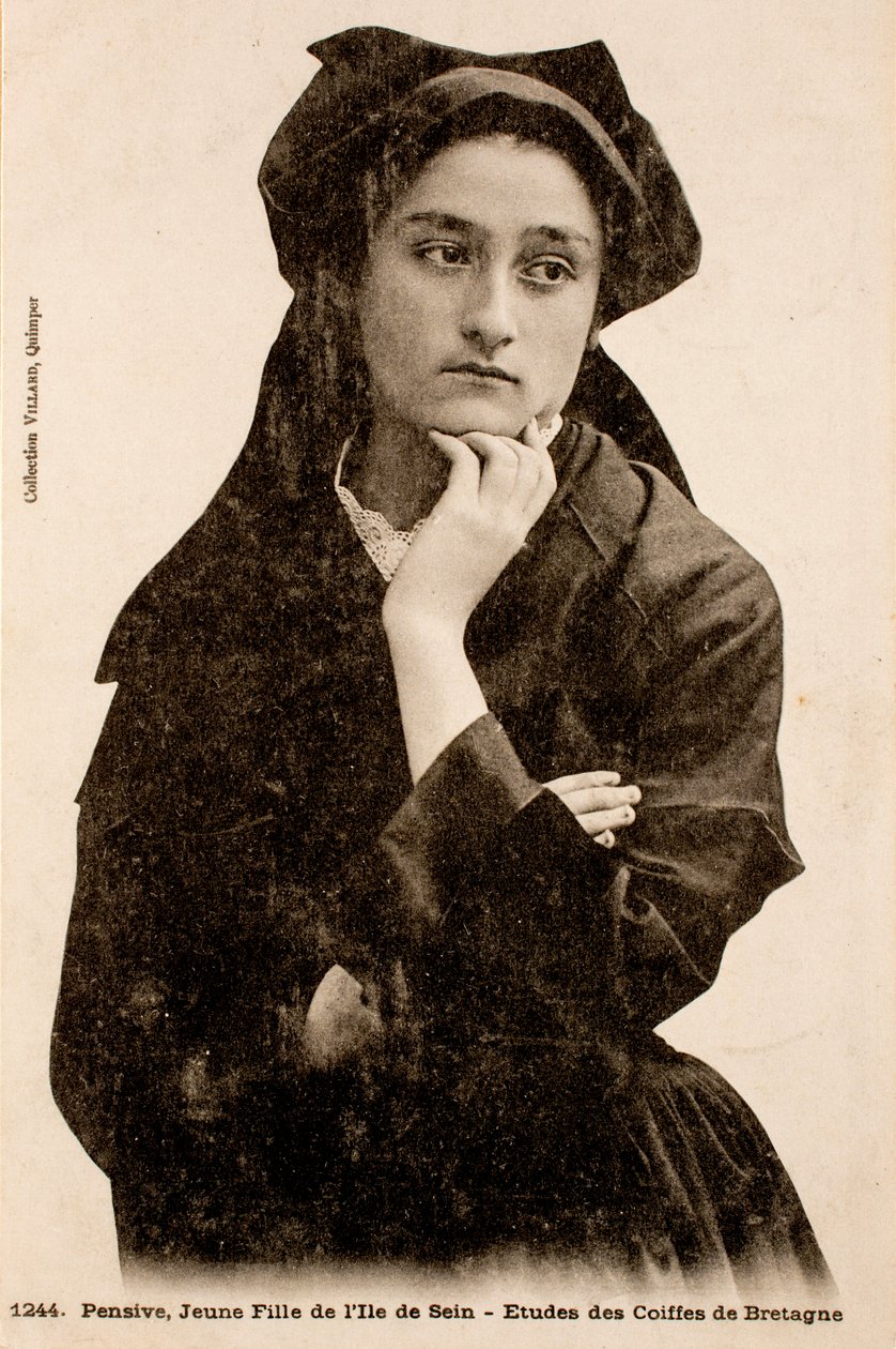 Gammelt postkort/Ung jente på øya Sein/Finistere/Bretagne/Frankrike av Augustus Kollner