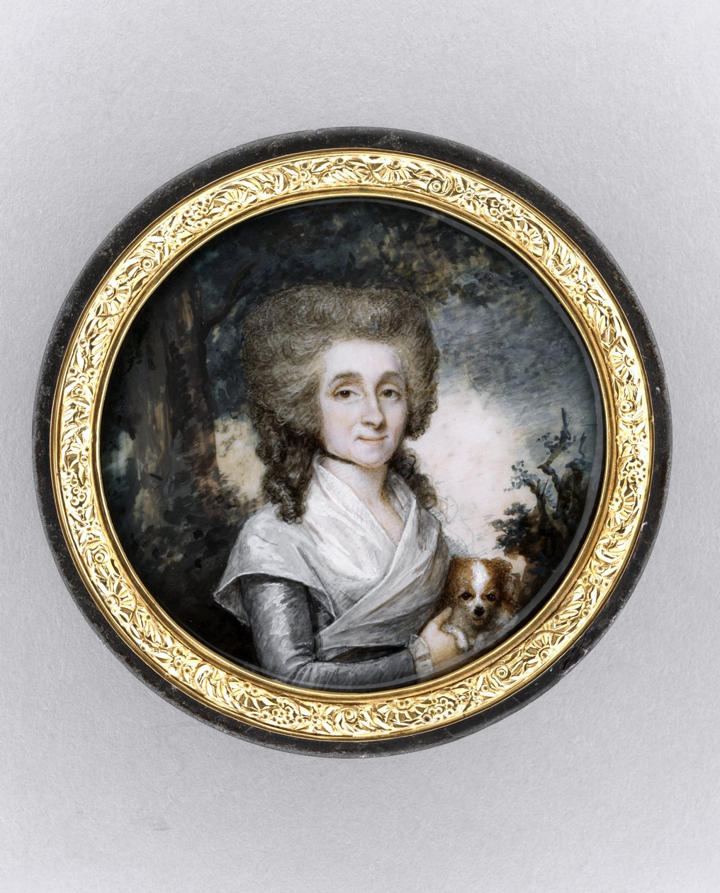 Eske med portrett av en kvinne, ca. 1785 (akvarell på elfenben, forgylt, skilpaddeskall og glass) av Charles Hénard
