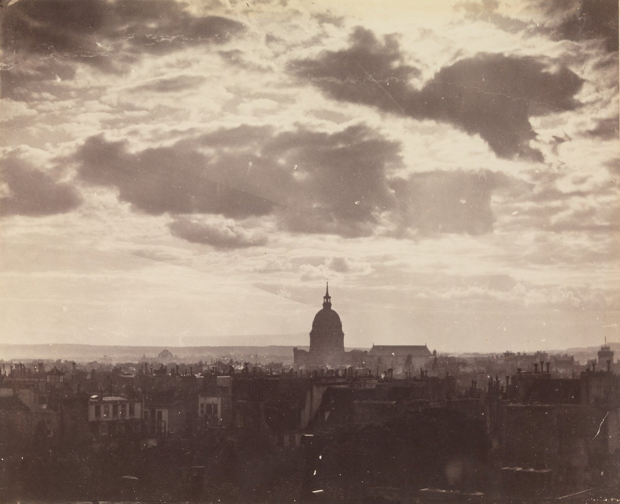 [Skystudie over Paris], 1850-tallet. av Charles Marville