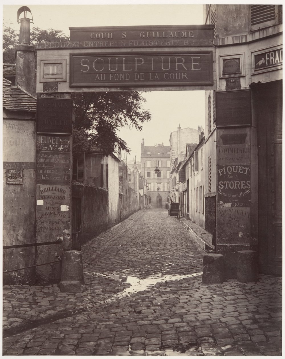 Gårdsplassen Saint-Guillaume av Charles Marville