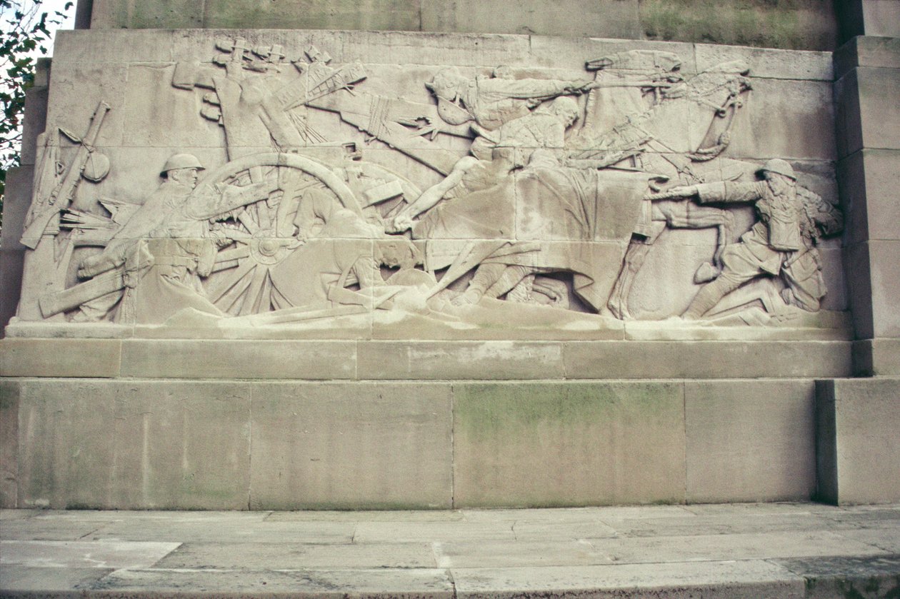 Detalj fra Royal Artillery Memorial 1914-18, 1925 (Portland-stein) av Charles Sergeant Jagger