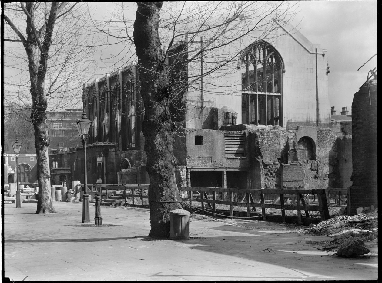 Inner Temple Hall, Temple, City of London, Greater London Authority, 1940-1945. av Charles William Prickett