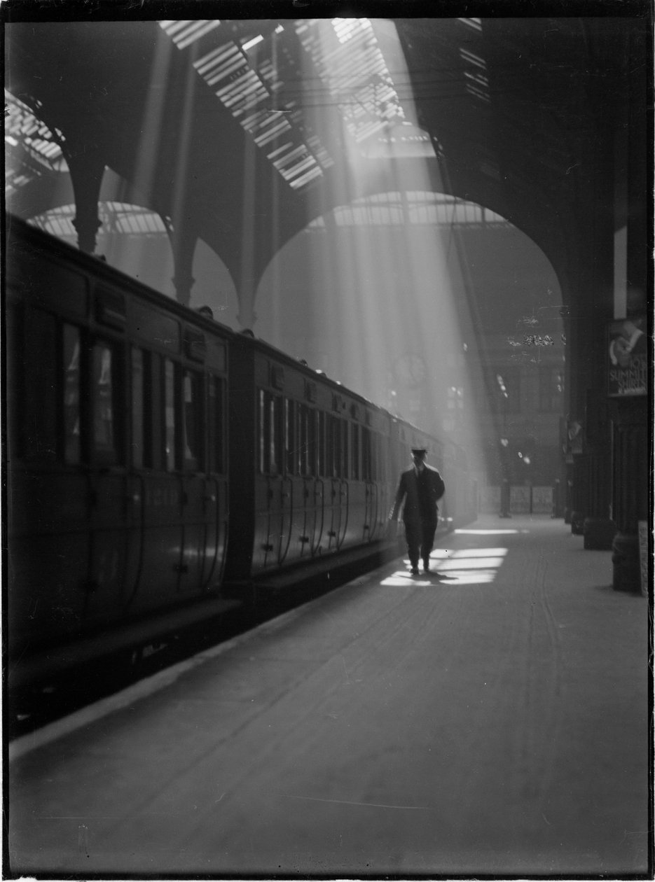 Liverpool Street Station, Liverpool Street, City of London, Greater London Authority, c1932. av Charles William Prickett