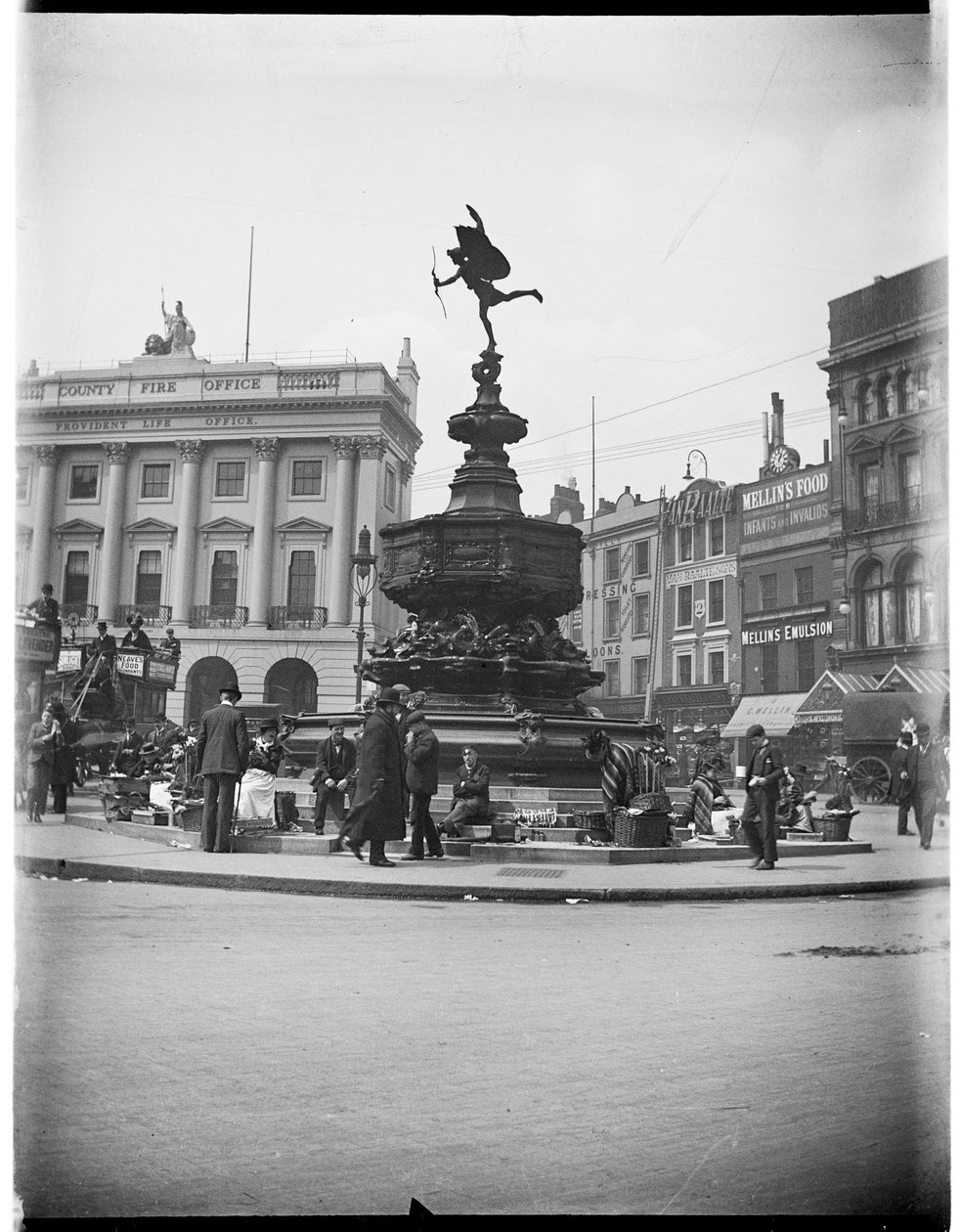 Shaftesbury Memorial Fountain, Piccadilly Circus, City of Westminster, London, 1895-1905. av Charles William Prickett