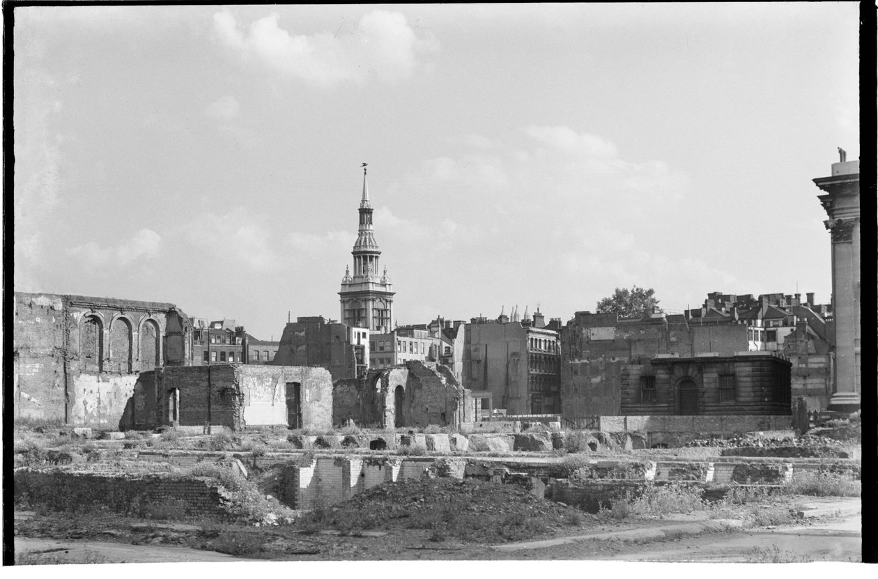 St Mary-le-Bow Church, Cheapside, City and County of the City of London, GLA, 1941 - 1945. av Charles William Prickett