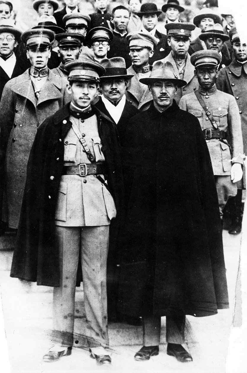 Chiang Kai-shek med militære ledere, ca. 1940-60 av Chinese Photographer
