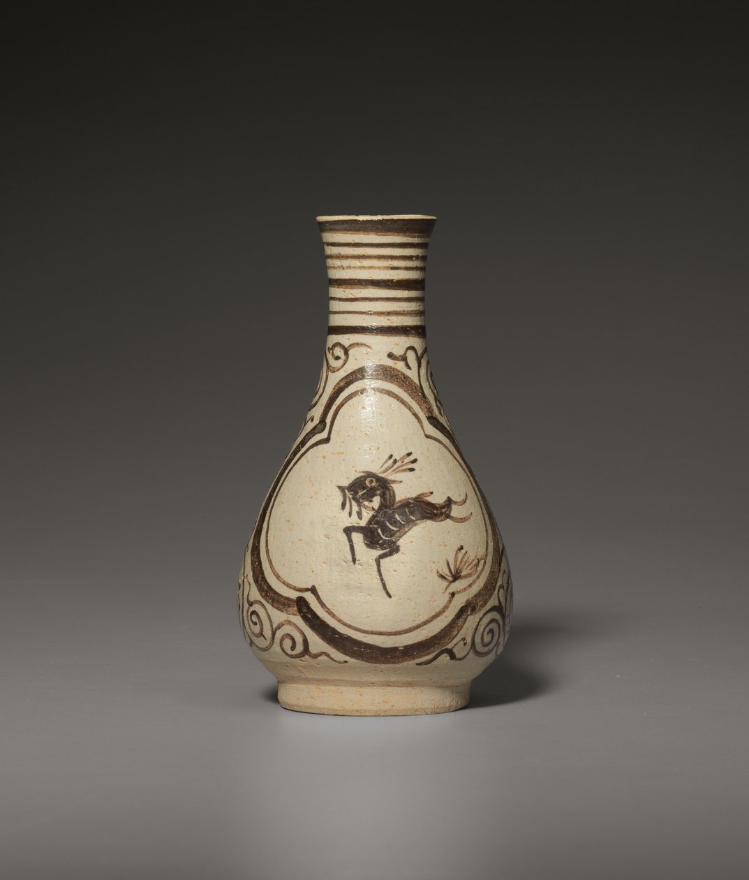 En liten malt Jizhou-vase, sørlige Song-Yuan-dynastiet av Chinese School