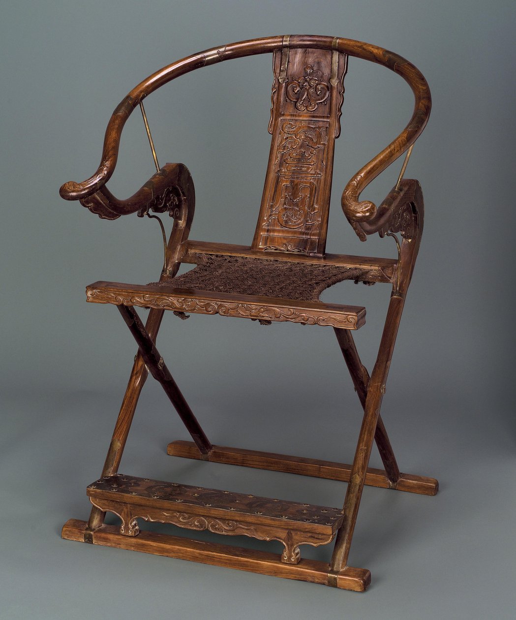 Stol (sammenleggbar), Ming-dynastiet, 1600-50 (palisander) av Chinese School