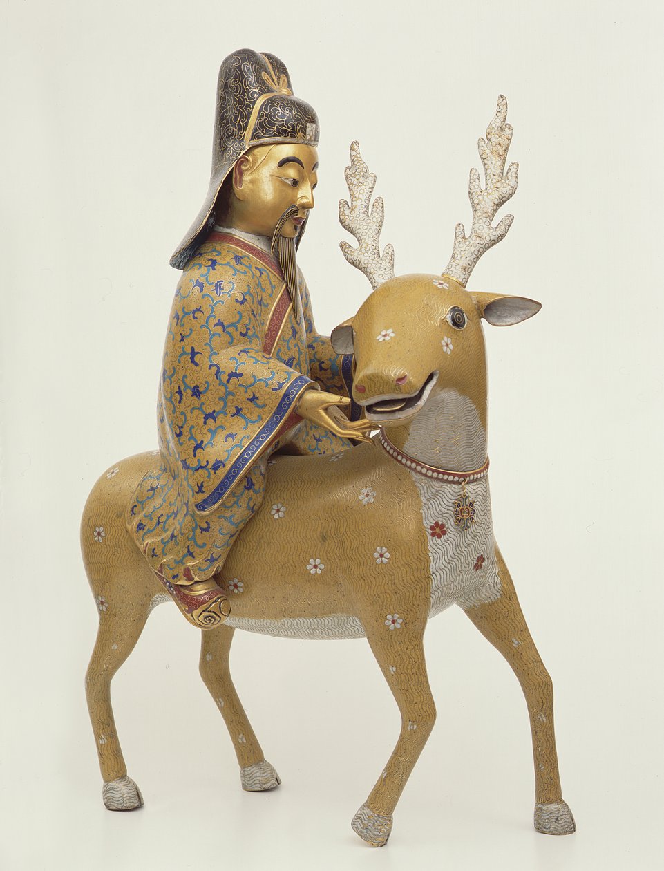 Figur av en udødelig som rir på et rådyr (cloisonne-emalje) av Chinese School