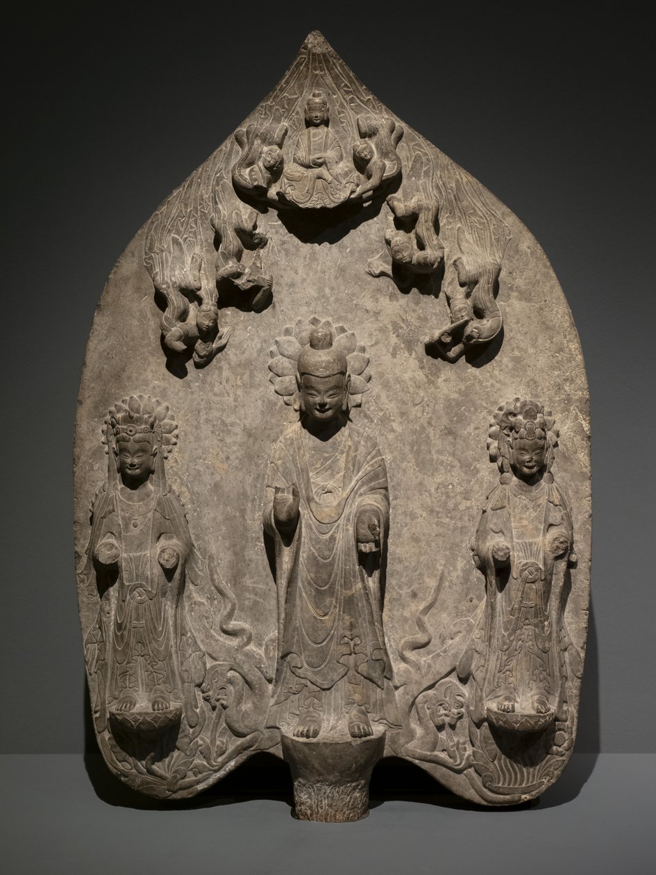 Stele votive med en buddhistisk triade. Nord-Kina, Øst-Wei-dynastiet av Chinese School