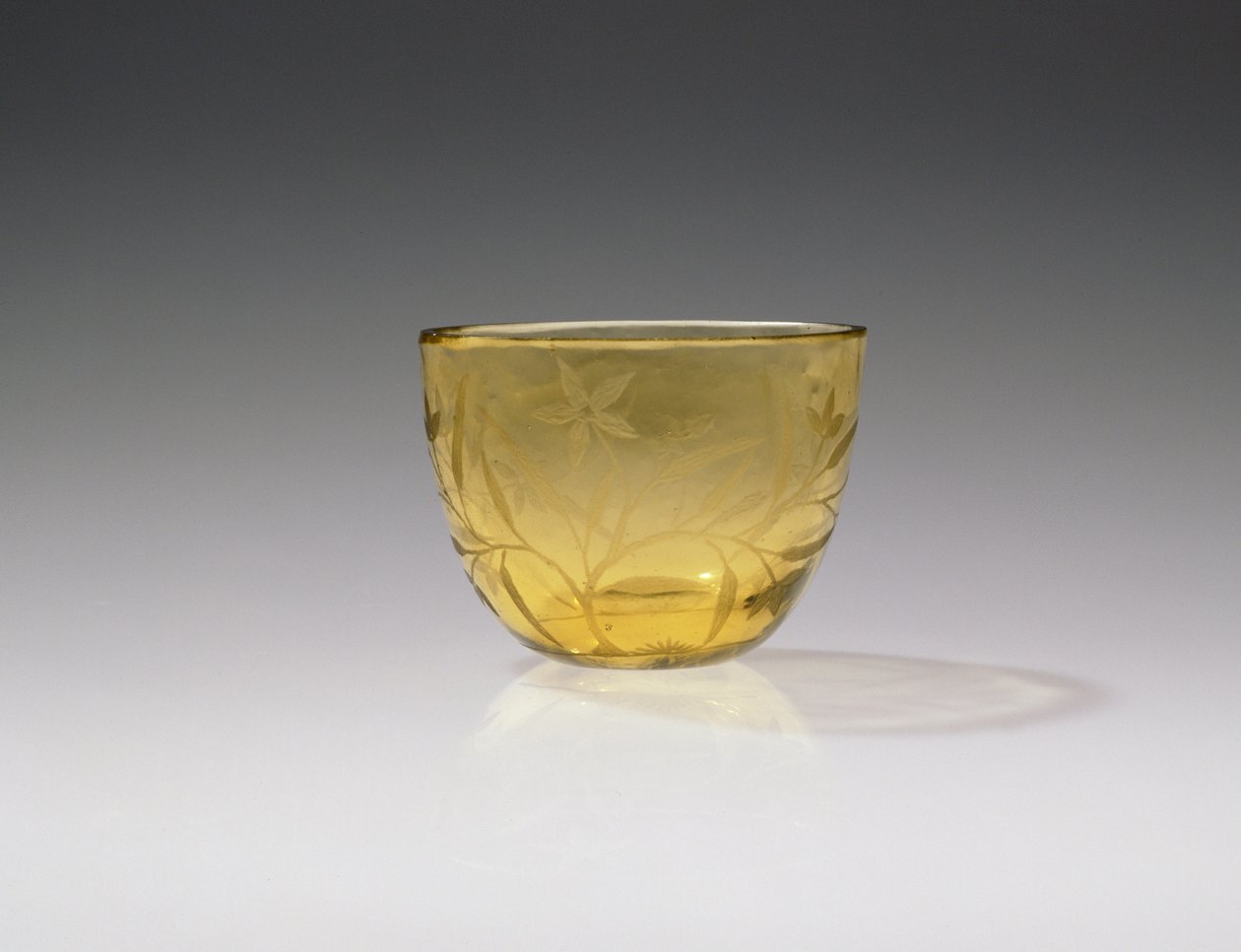 Vinbeger, Yongzheng-periode, 1723-35 (gult glass) av Chinese School