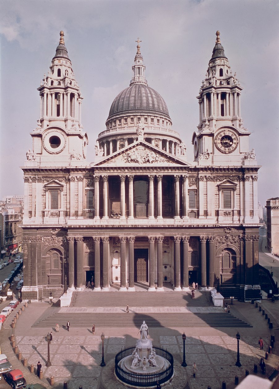 Utsikt over eksteriøret, bygget 1695-1711 av Christopher Wren