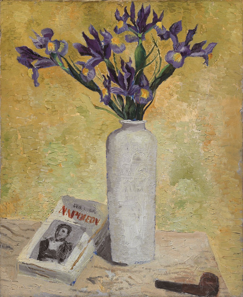 Iris i en høy vase av Christopher Wood