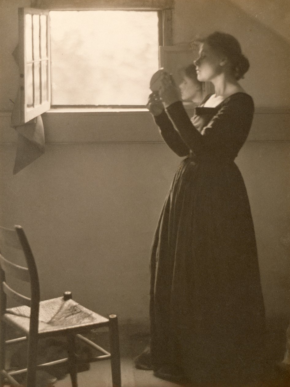 Girl with a Mirror, 1898 (platinatrykk) av Clarence Henry White