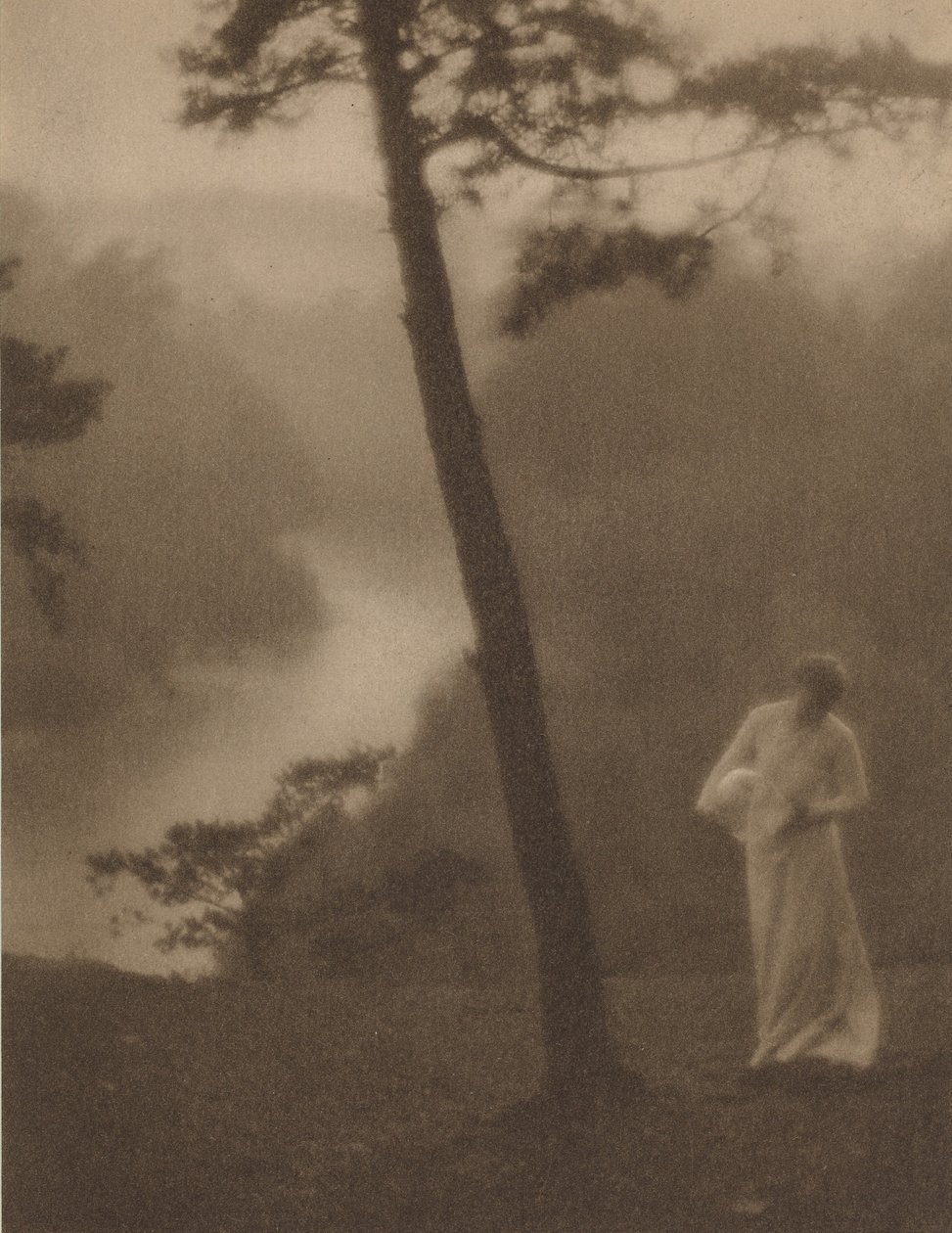  av Clarence Henry White