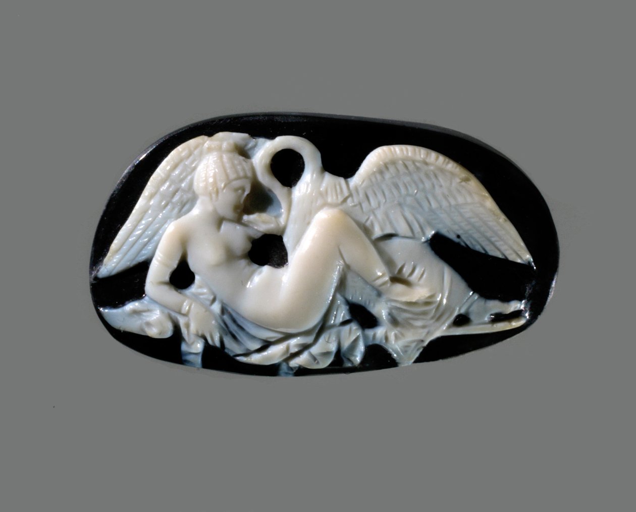 Leda and the Swan Cameo, 3. århundre. LEGGE TIL. av Classical Antiquities