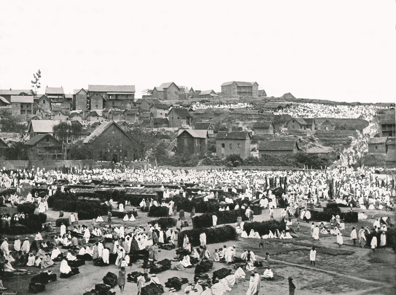 Markedsplassen, Antananarivo, Madagaskar, 1895. av Colonel Stewart