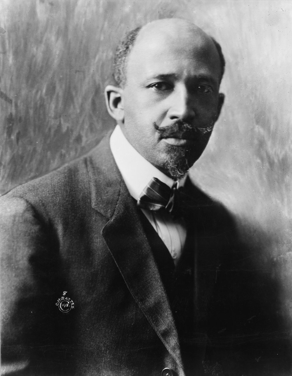 W.E.B. Du Bois, ca. 1919 av Cornelius M. Battey