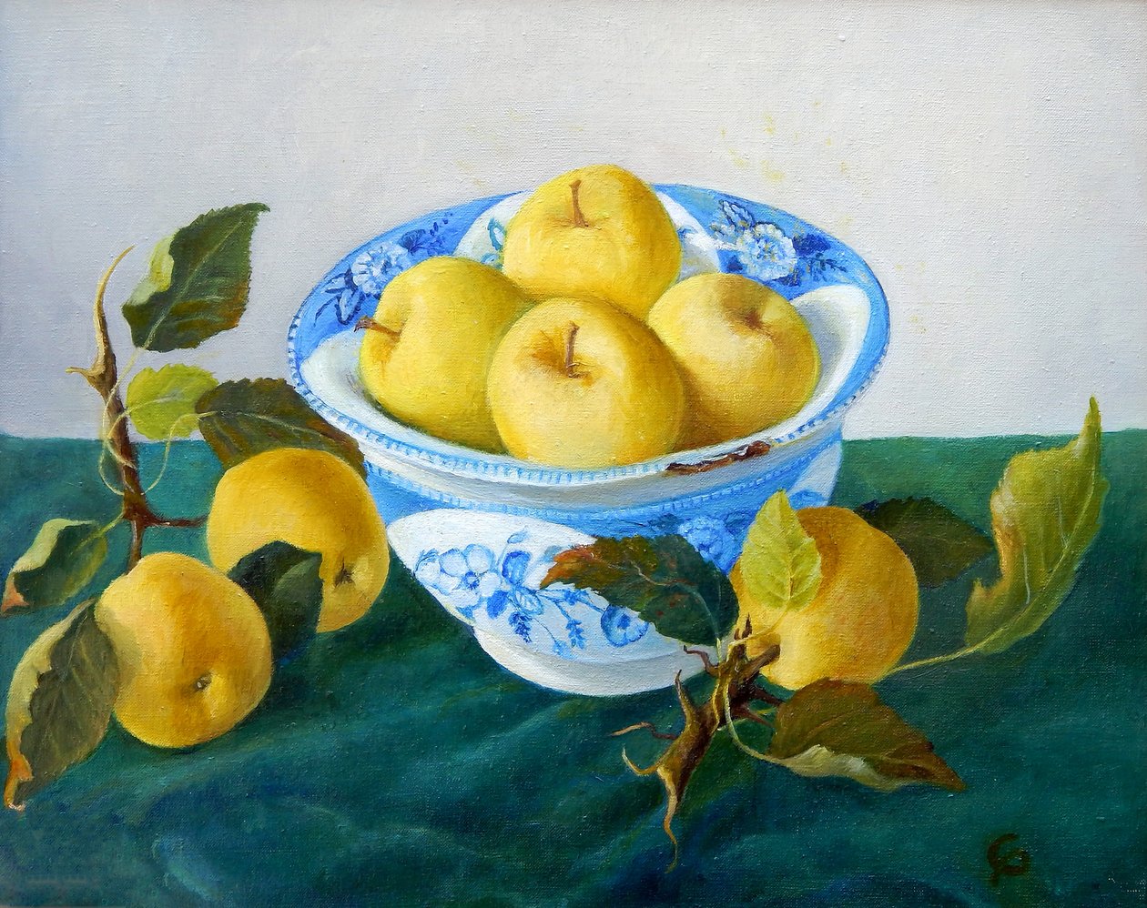 Epler i en blå skål, 2014 av Cristiana Angelini