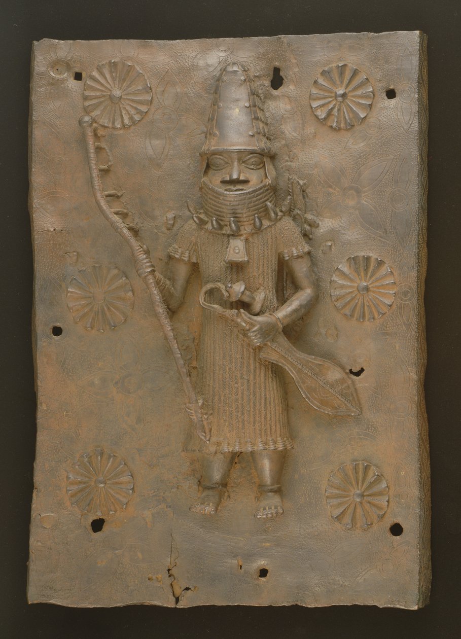 Minneplakett som viser kriger, Benin, Nigeria (bronse) av Culture Edo