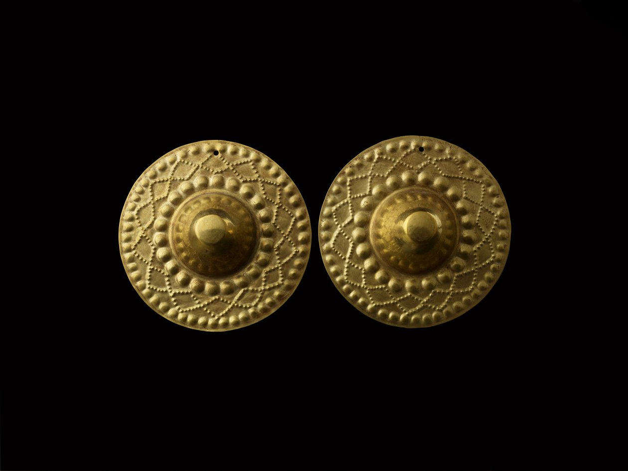 Par koniske ørepynt, 800-1500 e.Kr. (gull) av Culture Nariño